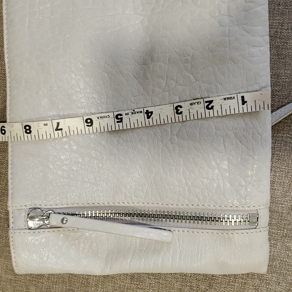 Vince camuto woman's large envelope leather gray silver purse shoulder b… - Picture 7 of 13